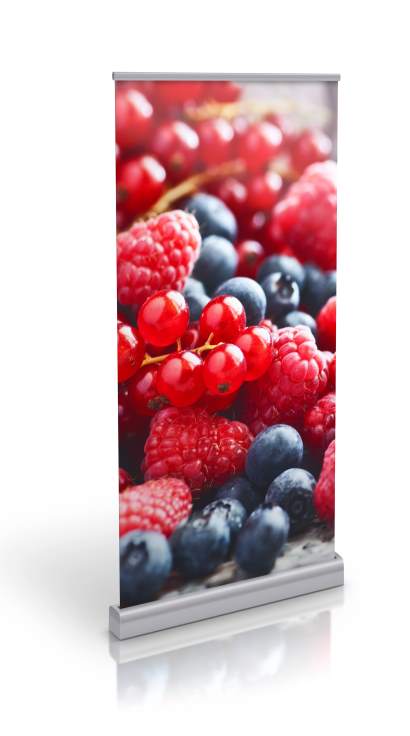 rozwinięty roll-up reklamowy z nadrukiem